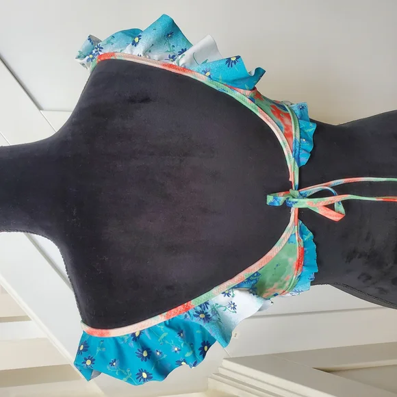 Floral Ruffle Bikini Top - Picture 5 of 5